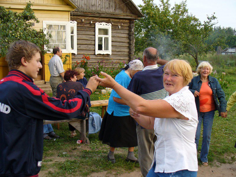 2006_044