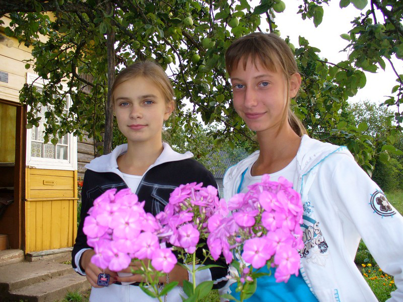 2006_047